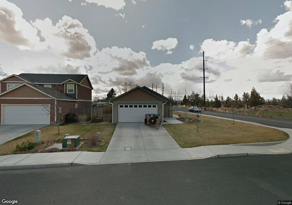 3486 SW Evergreen Ave, Redmond, OR 97756 - photo 1