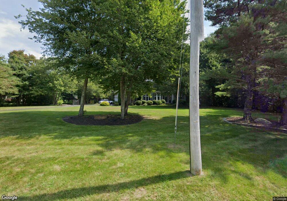 10 Sheila Ln, Franklin, MA 02038 - photo 1