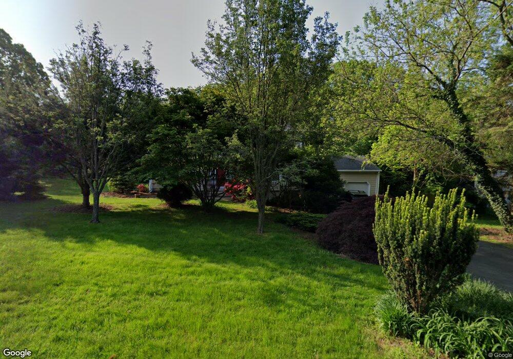 239 Unity Rd, Trumbull, CT 06611 - photo 1