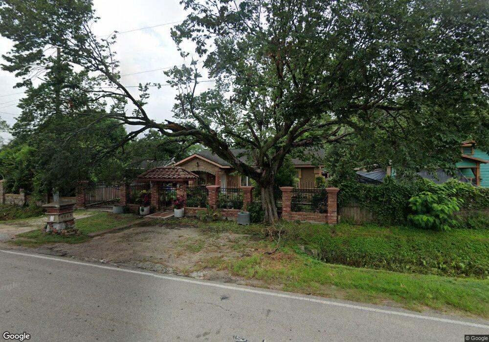 4505 Mooney Rd, Houston, TX 77093 - photo 1
