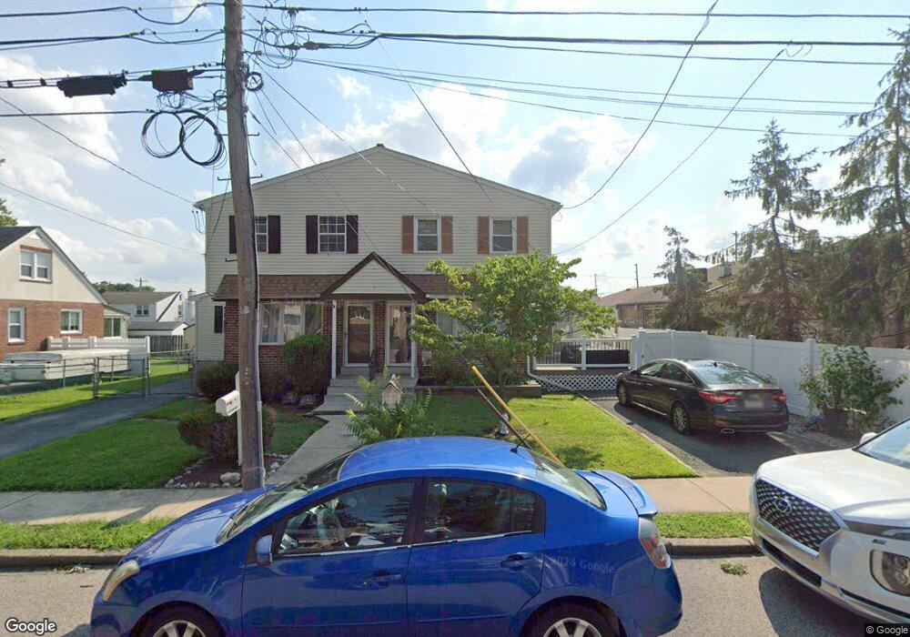 237 Hazel Ave, Folsom, PA 19033 - photo 1