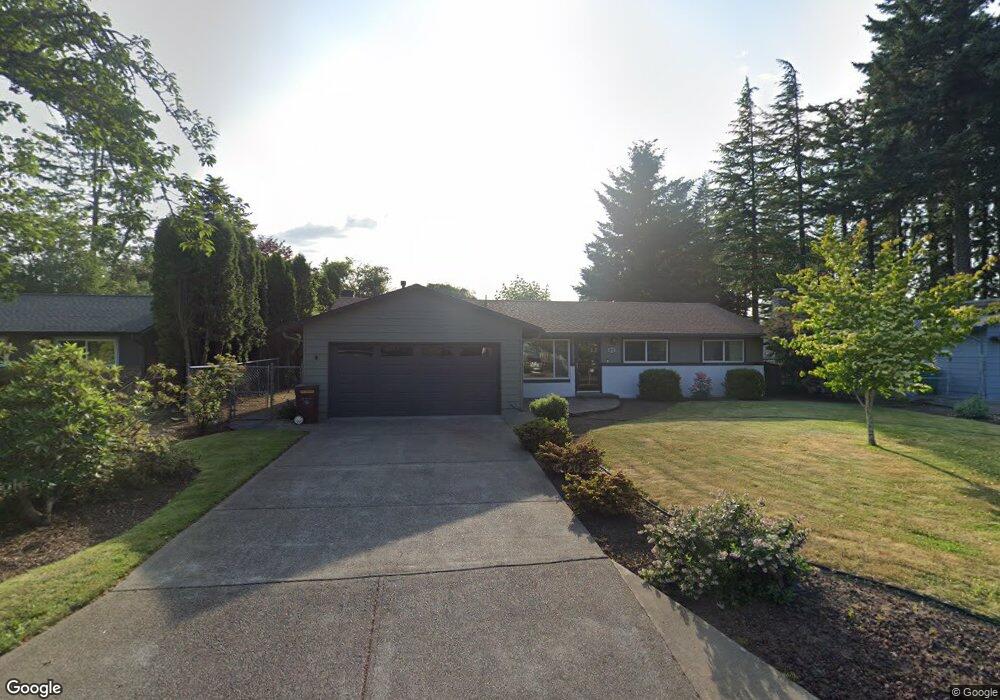 819 SW Spence Rd, Troutdale, OR 97060 - photo 1