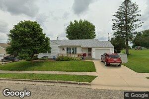 305 Elm St, Cobb, WI 53526