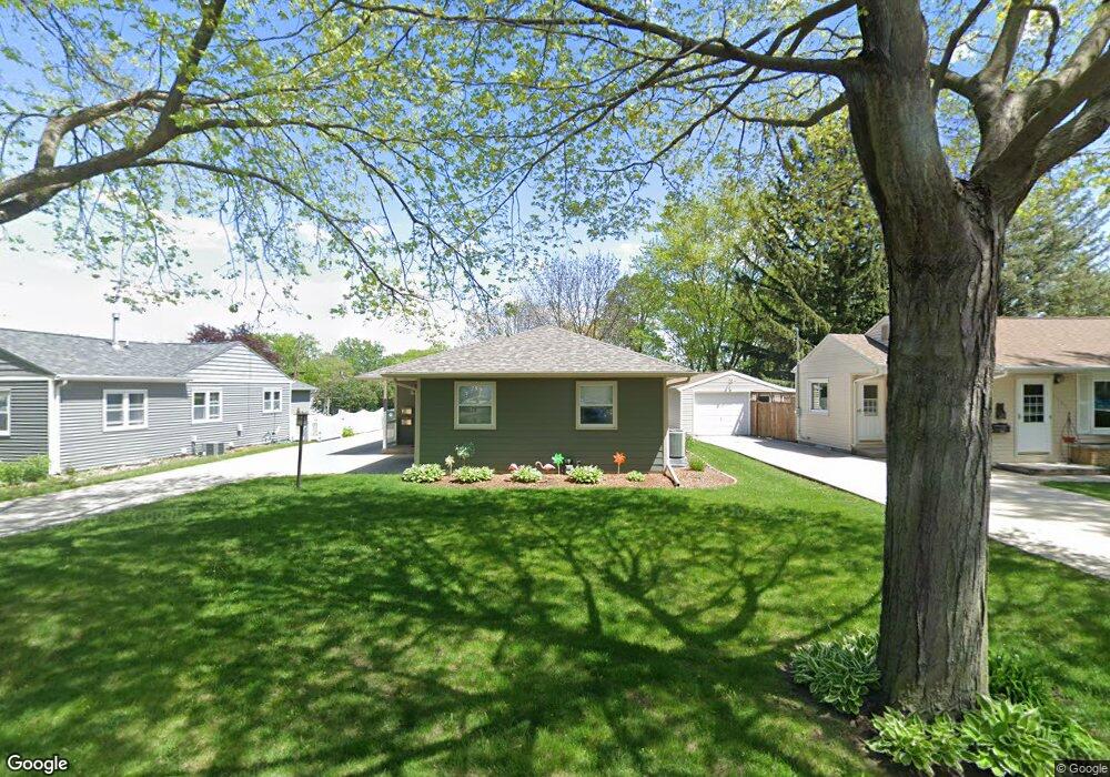 1225 Sheerer Ave, Waterloo, IA 50701 - photo 1