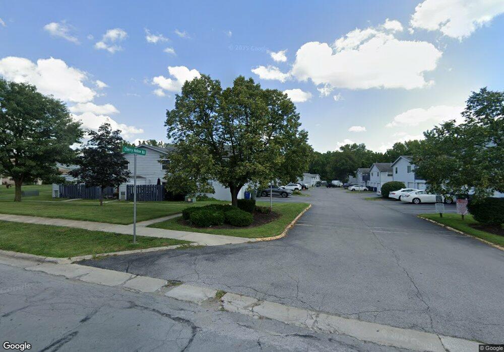 666 Cherry Hollow Rd unit A, Columbus, OH 43228 - photo 1