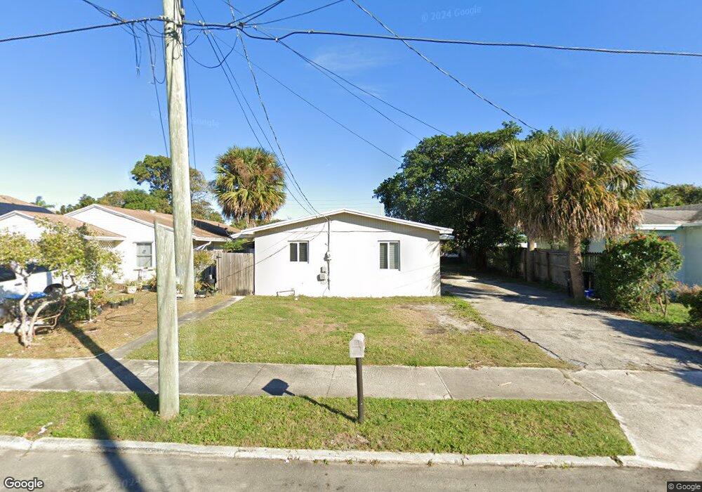 1021 19th St, West Palm Beach, FL 33407 - photo 1