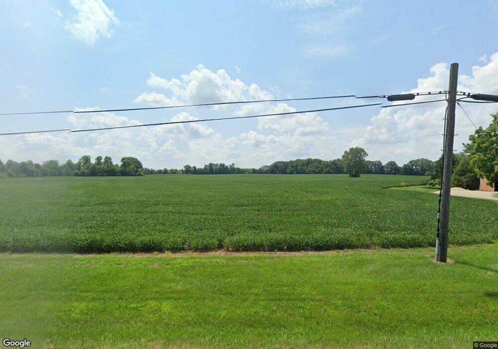 291 W Markle Rd, Huntington, IN 46750 - photo 1