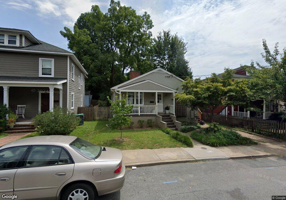 304 7th St SW, Charlottesville, VA 22903 - photo 1