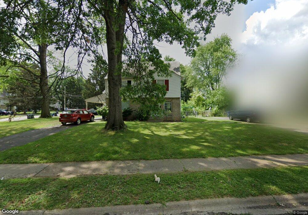 301 Beechtree Rd unit 303, Columbus, OH 43213 - photo 1