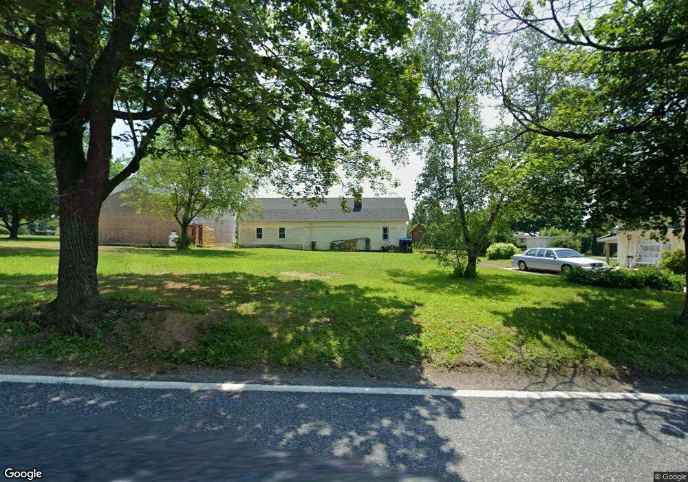 3141 Valley View Dr, Bath, PA 18014 - photo 1