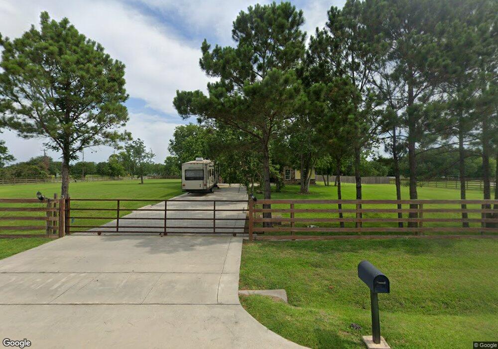 120 Canal Dr, Friendswood, TX 77546 - photo 1