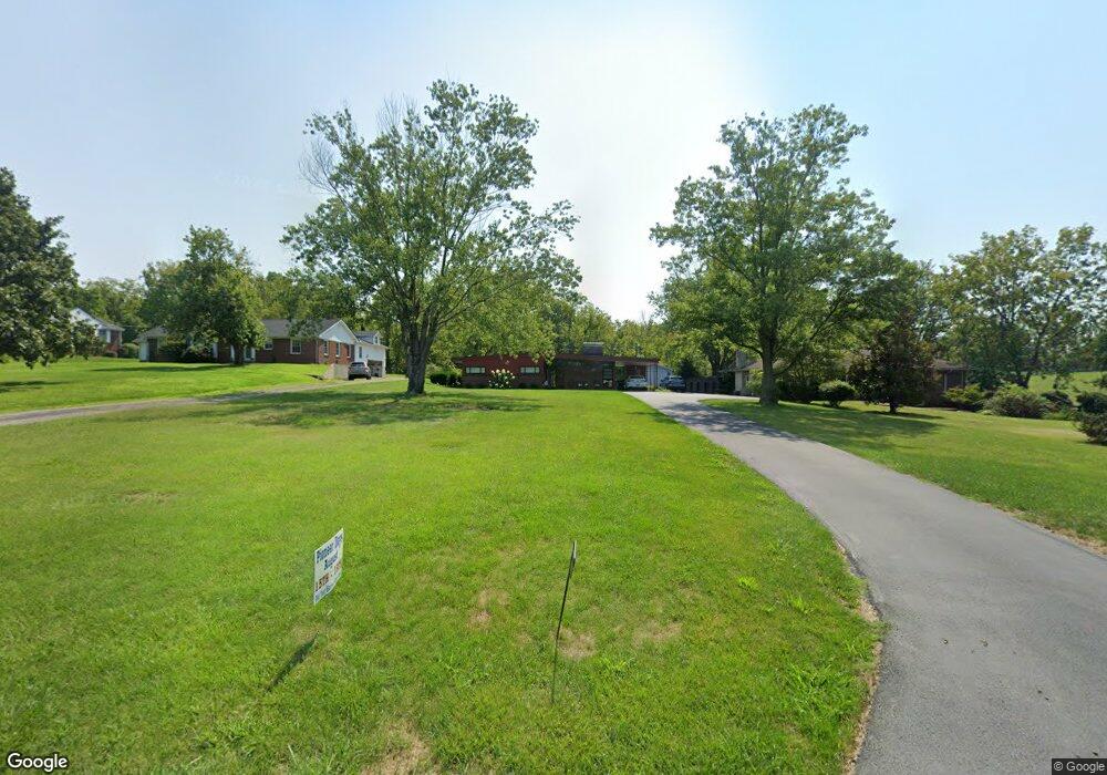 793 Beaumont Ave, Harrodsburg, KY 40330 - photo 1