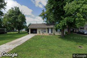 449 N Lincoln St, Bement, IL 61813