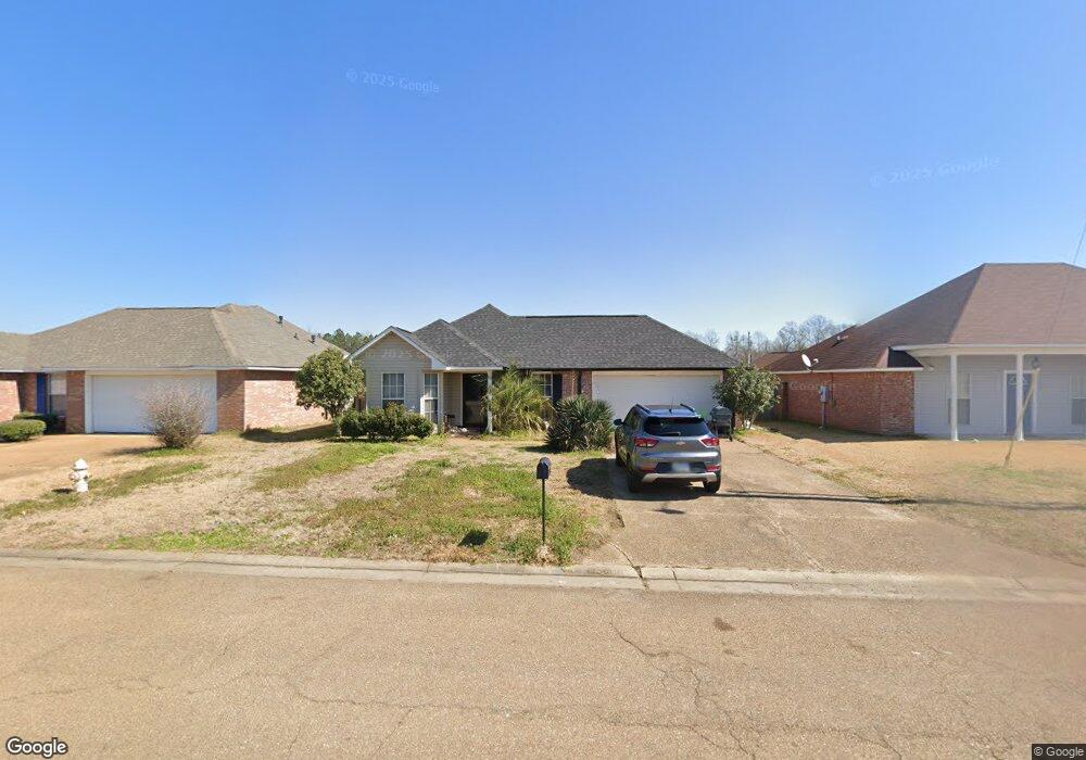 1050 Bullrun Dr, Byram, MS 39272 - photo 1