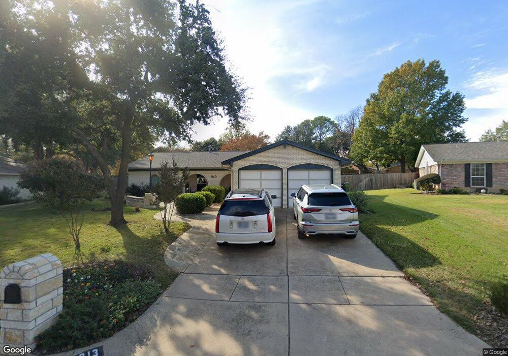 913 Warwick St, Bedford, TX 76022 - photo 1