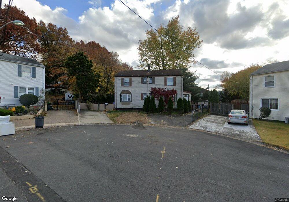 10 Halstead Place unit 12, Elmwood Park, NJ 07407 - photo 1