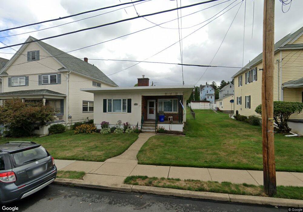 1617 Dorothy St, Scranton, PA 18504 - photo 1