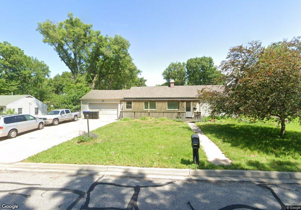 4208 SW Windsor Ct, Topeka, KS 66604 - photo 1
