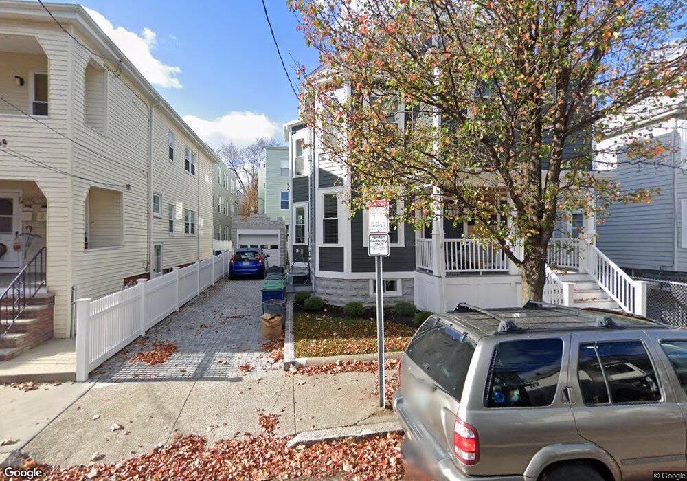 17 Rose St unit 2, Somerville, MA 02143 - photo 1