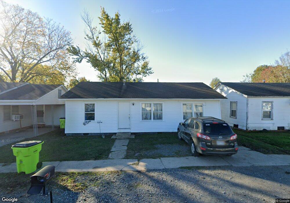 205 W 20th St, Stuttgart, AR 72160 - photo 1