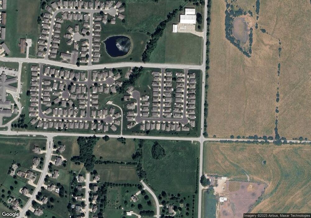 524 Galaxy Ln, Raymore, MO 64083 - photo 1