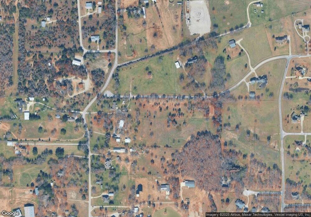 1300 Reese Ln, Azle, TX 76020 - photo 1