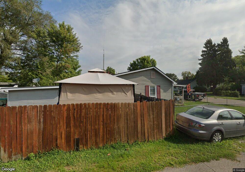 372 Hege Ave, Columbus, IN 47201 - photo 1