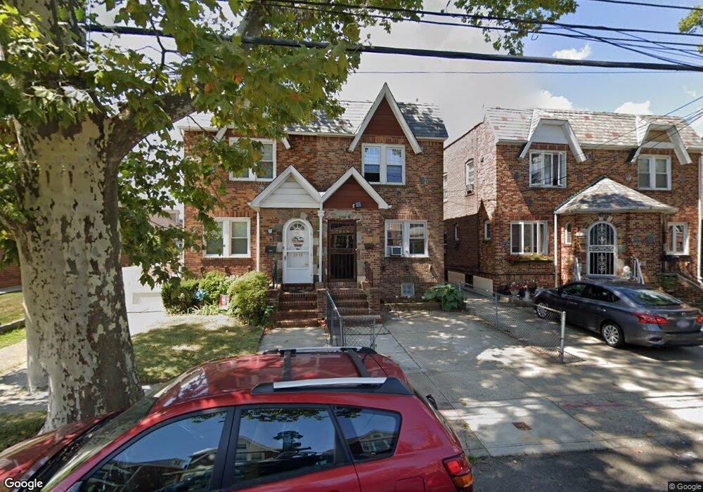 1910 147th St, Whitestone, NY 11357 - photo 1