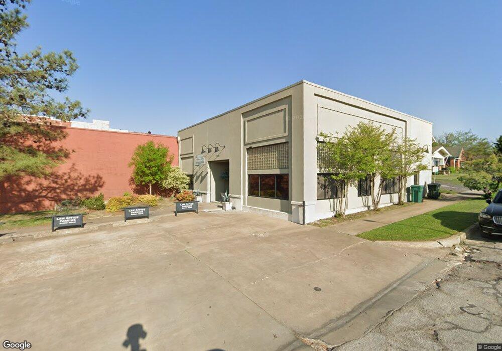 221 E Dewey Ave, Sapulpa, OK 74066 - photo 1