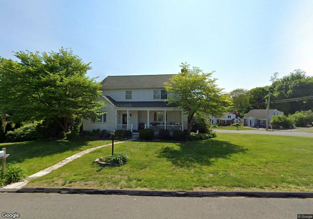 4 Merrill Rd, Trumbull, CT 06611 - photo 1