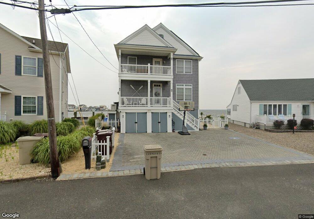 271 Evergreen Dr, Bayville, NJ 08721 - photo 1