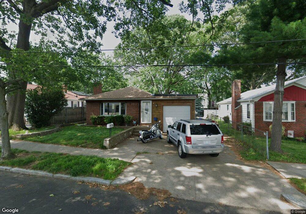 53 Sinclair Ave, Cranston, RI 02907 - photo 1