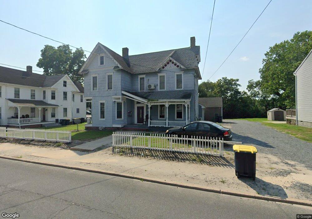 606 W 8th St, Laurel, DE 19956 - photo 1