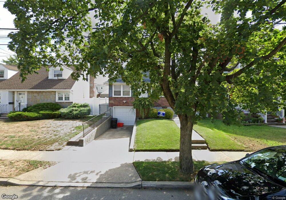 39 Rintin St, Franklin Square, NY 11010 - photo 1