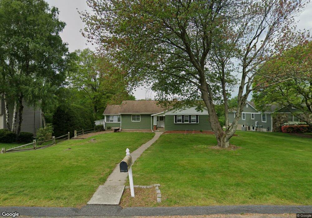 80 Roosevelt Dr, Trumbull, CT 06611 - photo 1