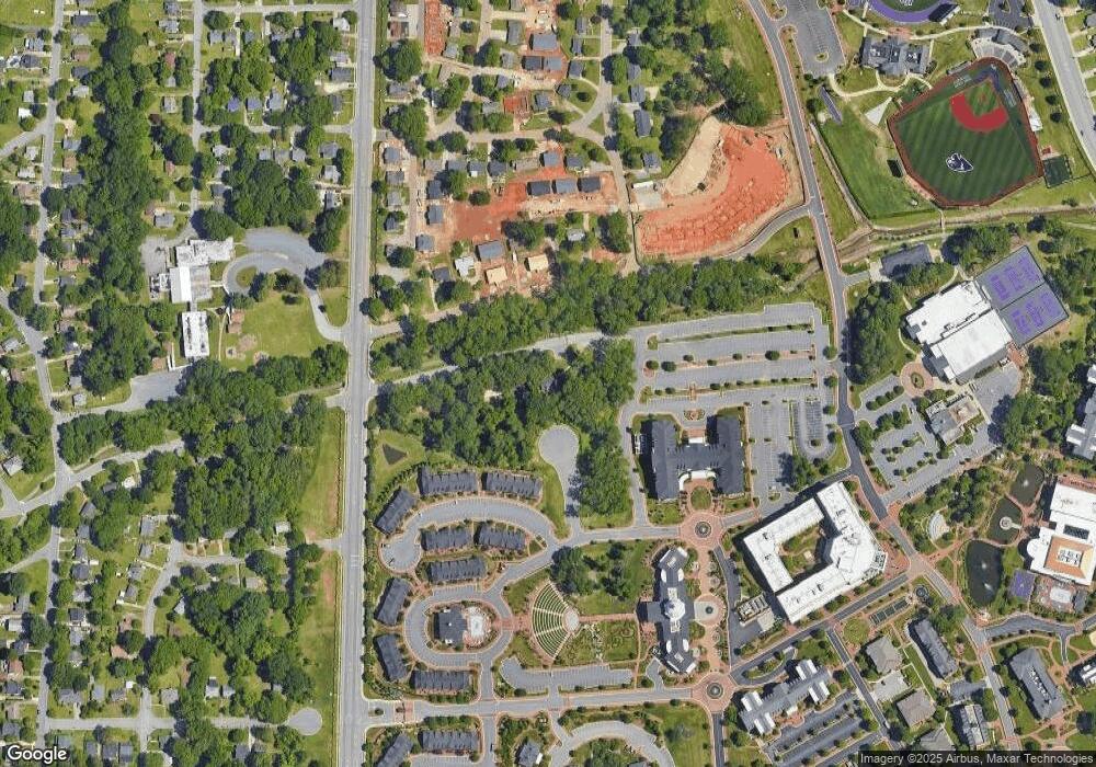 812 E Farriss Ave, High Point, NC 27262 - photo 1