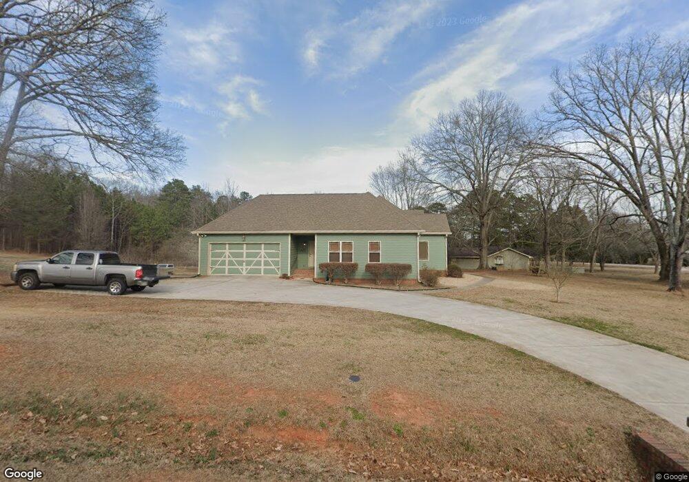 32 Holifield Rd, Covington, GA 30016 - photo 1