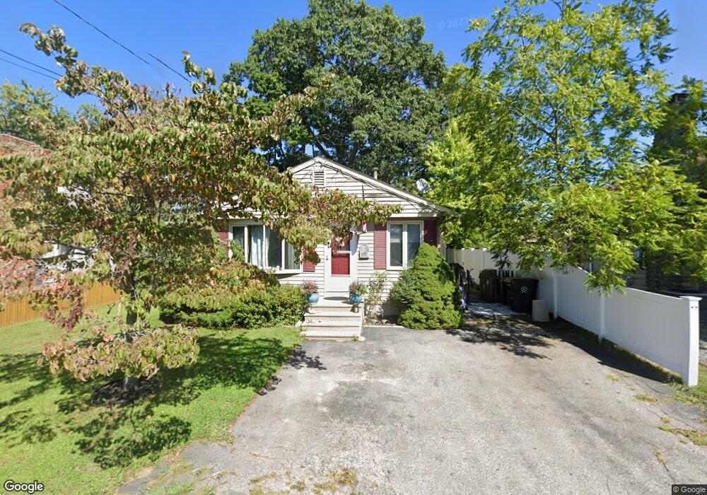 54 Becker Ave, Riverside, RI 02915 - photo 1