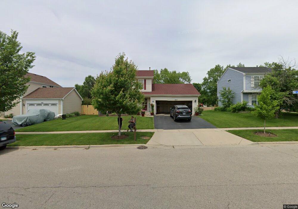 1810 Cambridge Dr, Carpentersville, IL 60110 - photo 1