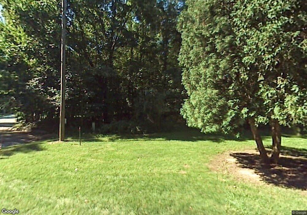 1106 Wells St, Niles, MI 49120 - photo 1