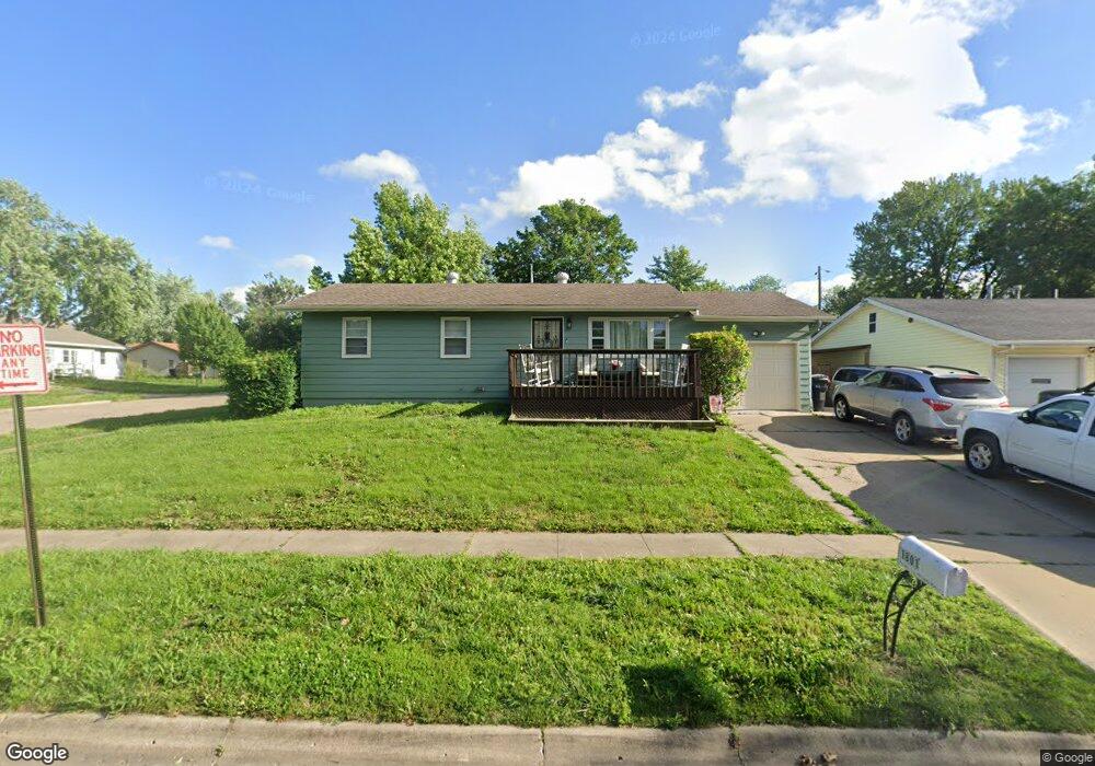 1801 SW 36th St, Topeka, KS 66611 - photo 1