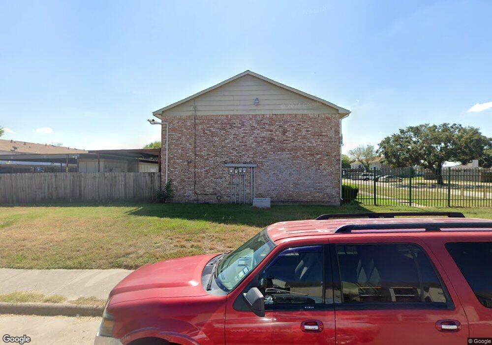 116 Goodson Dr unit 116, Houston, TX 77060 - photo 1