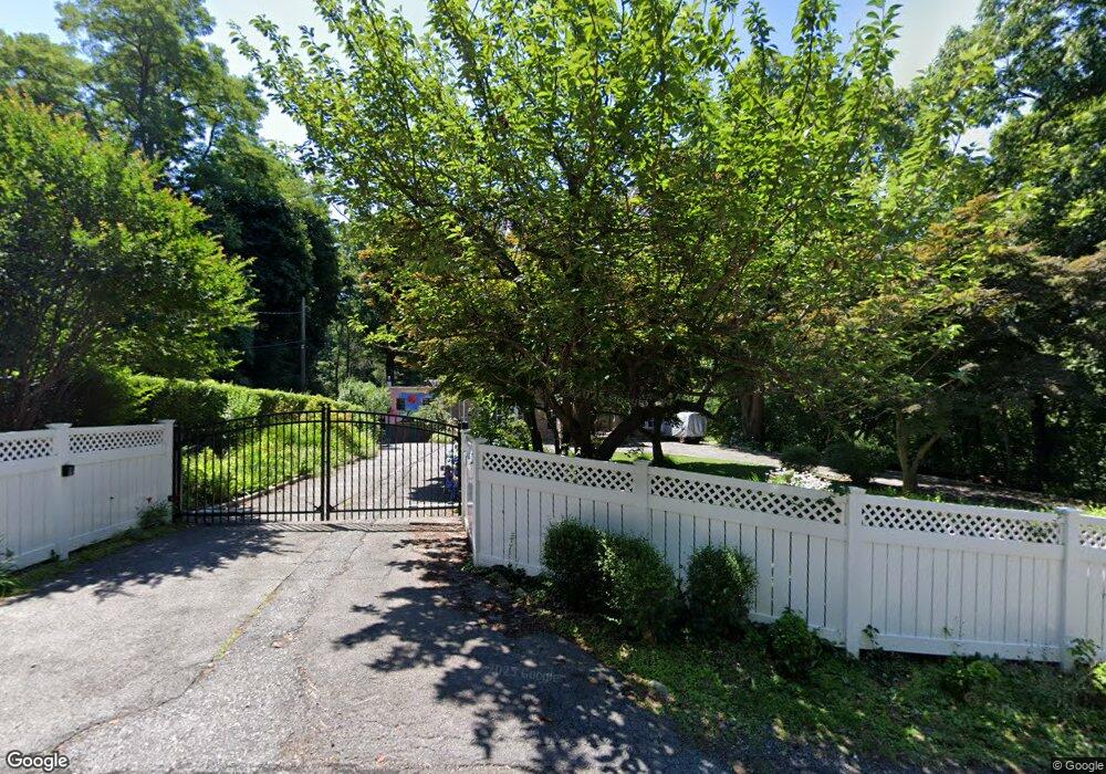 114 Pinecrest Dr, Hastings On Hudson, NY 10706 - photo 1