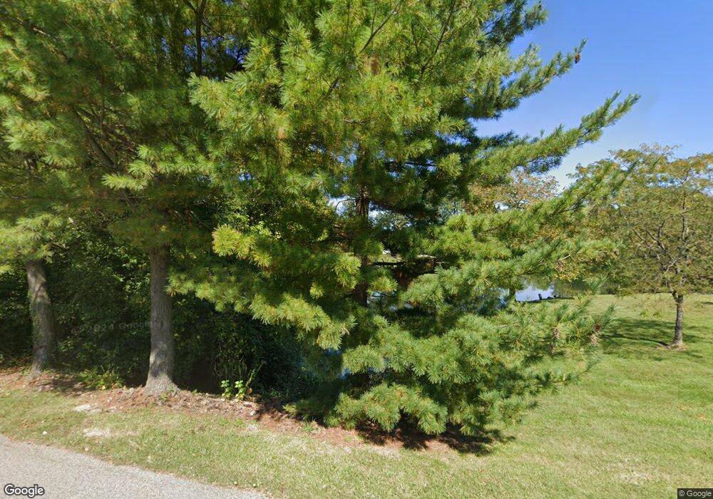 16 Oakleigh Dr, Collinsville, IL 62234 - photo 1