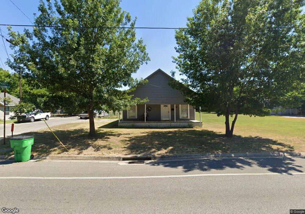 1520 E California St, Gainesville, TX 76240 - photo 1