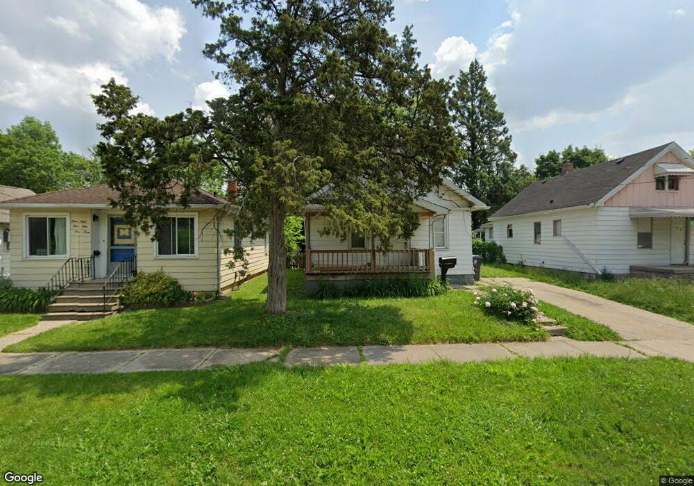 921 Hughes Ave, Flint, MI 48503 - photo 1
