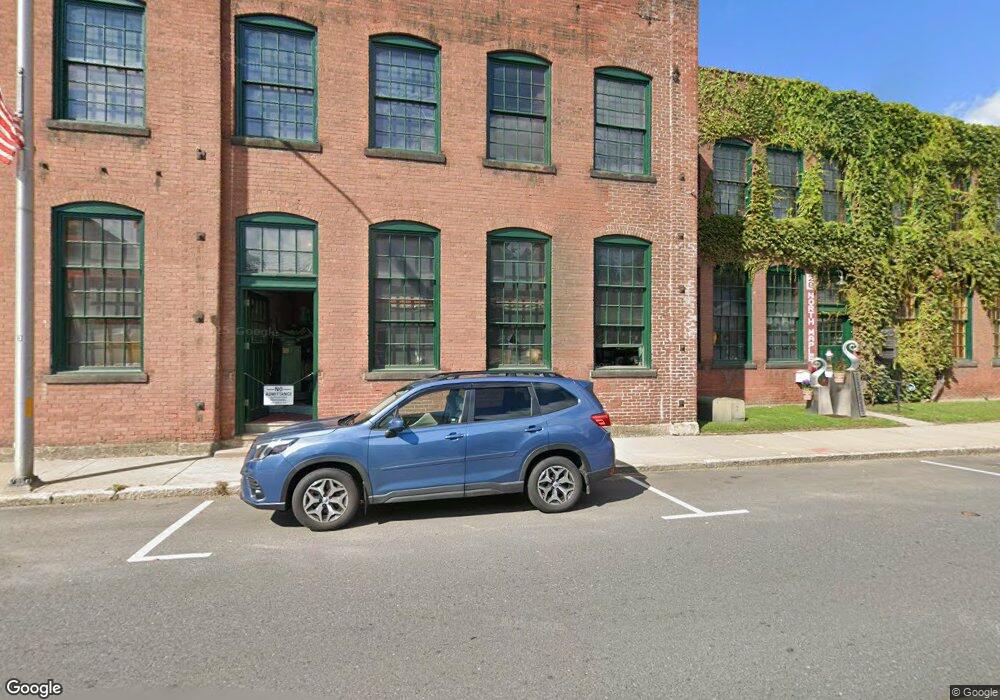 28 N Maple St, Northampton, MA 01062 - photo 1