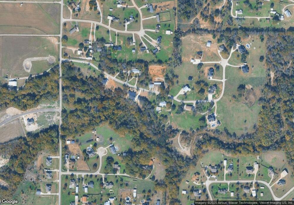 1300 Finney Dr, Weatherford, TX 76085 - photo 1