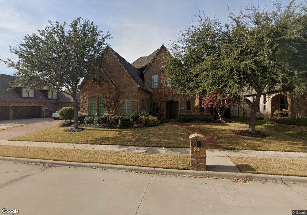 8021 Hallmark Dr, North Richland Hills, TX 76182 - photo 1