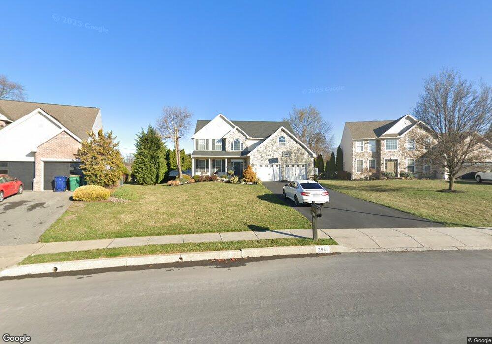 2541 Joshua Dr, Reading, PA 19608 - photo 1